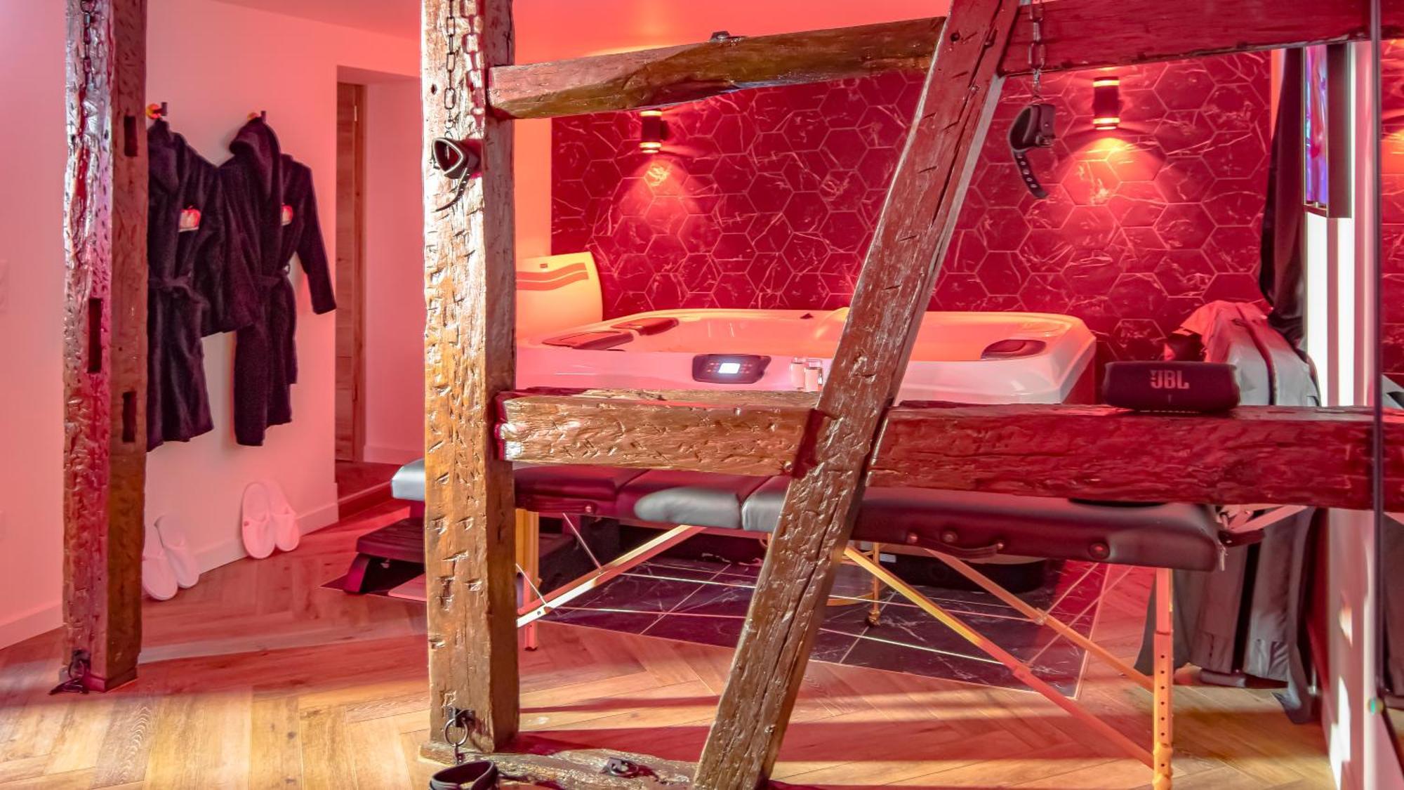 Le Fruit Defendu 67 Hotel บรูมัธ ภายนอก รูปภาพ