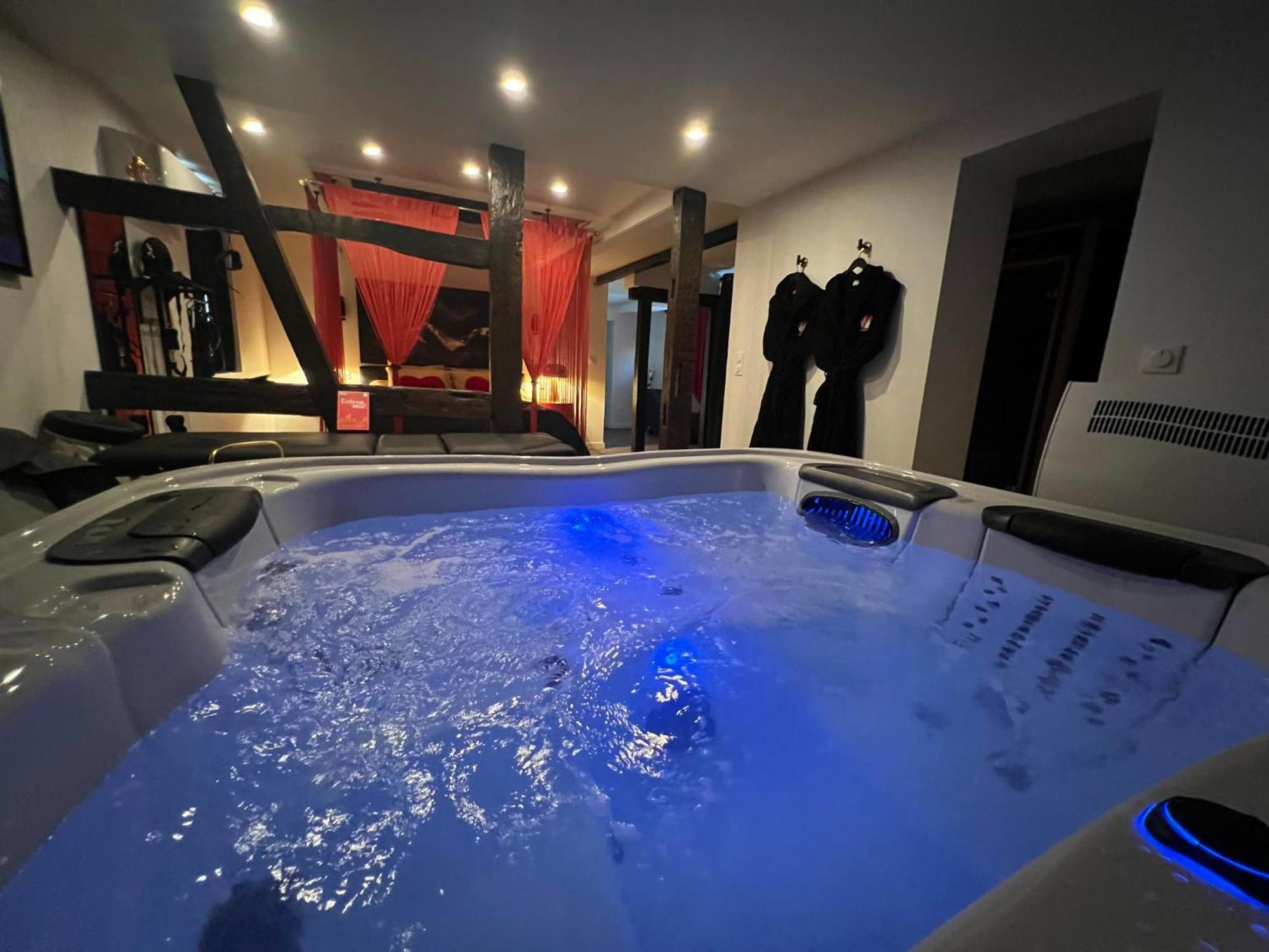 Le Fruit Defendu 67 Hotel บรูมัธ ภายนอก รูปภาพ