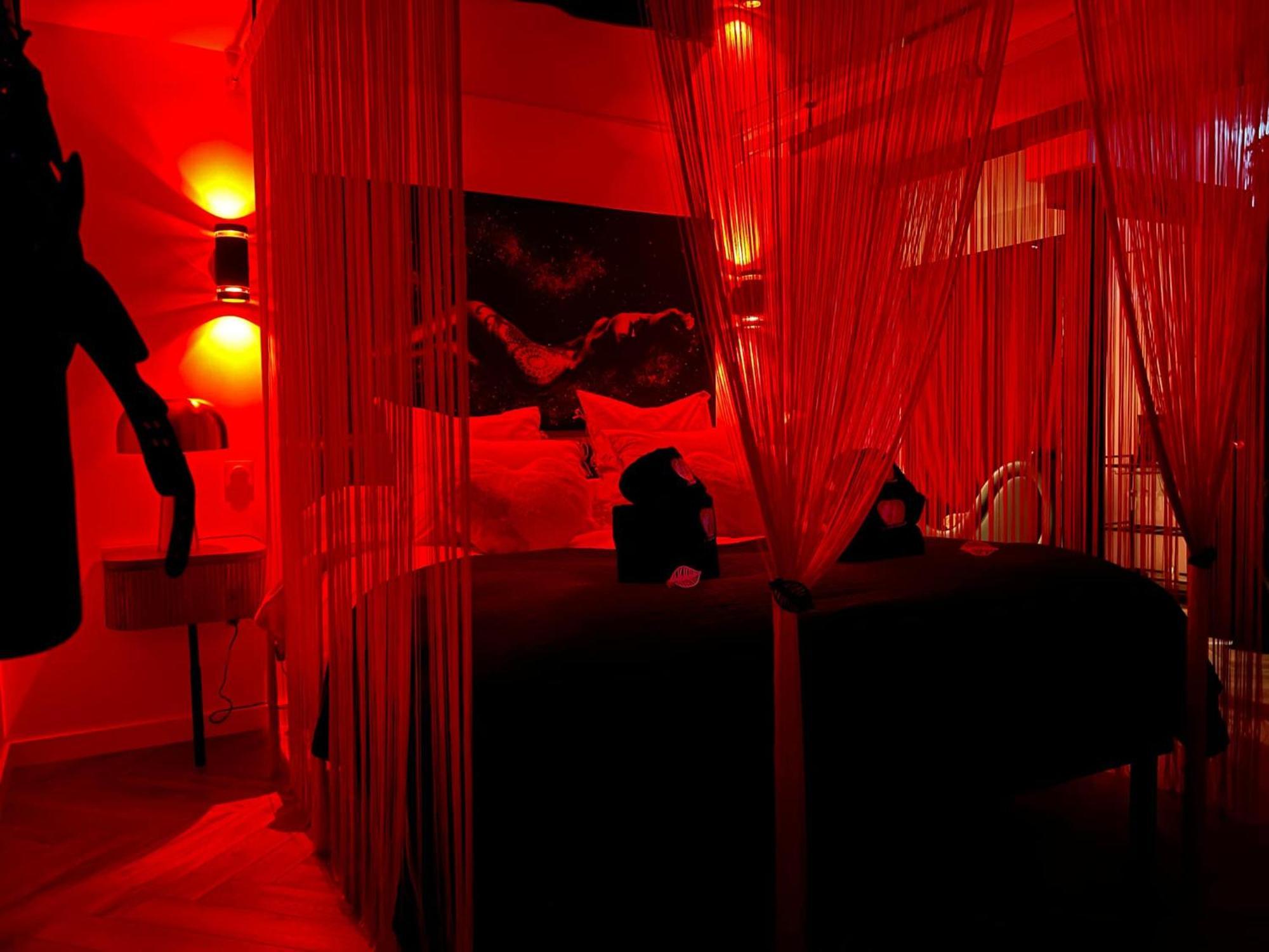 Le Fruit Defendu 67 Hotel บรูมัธ ภายนอก รูปภาพ